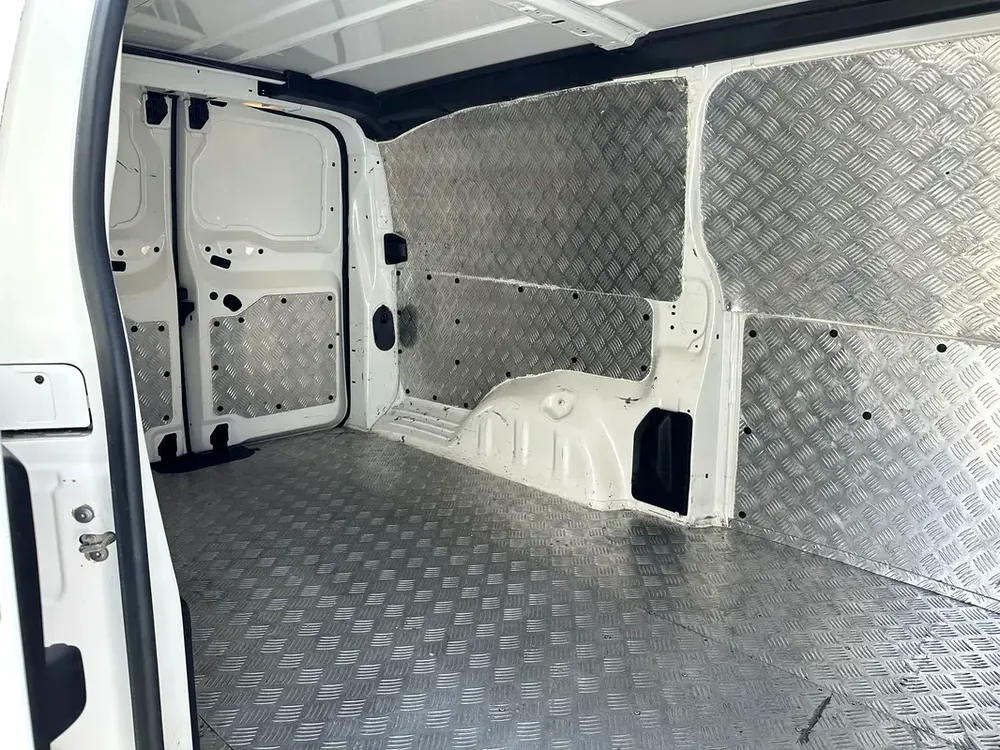 Peugeot Expert L3 2020 GCC Specs - Image 10