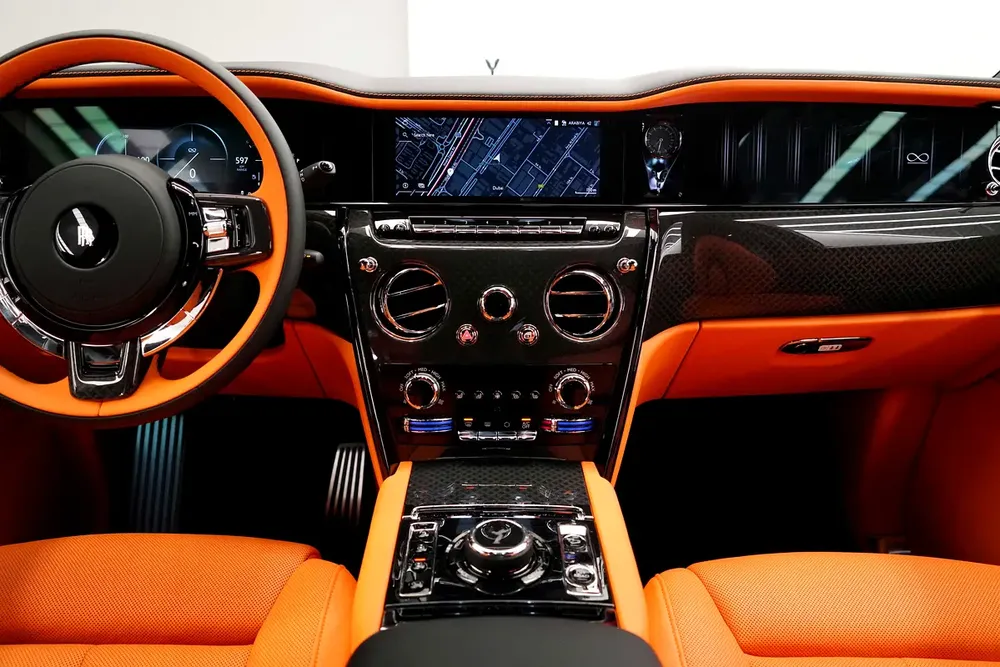 2025 ROLLS ROYCE CULLINAN BLACK BADGE SERIES II / GCC / DEALER WARRANTY AND SERVICE CONTRACT - Image 11