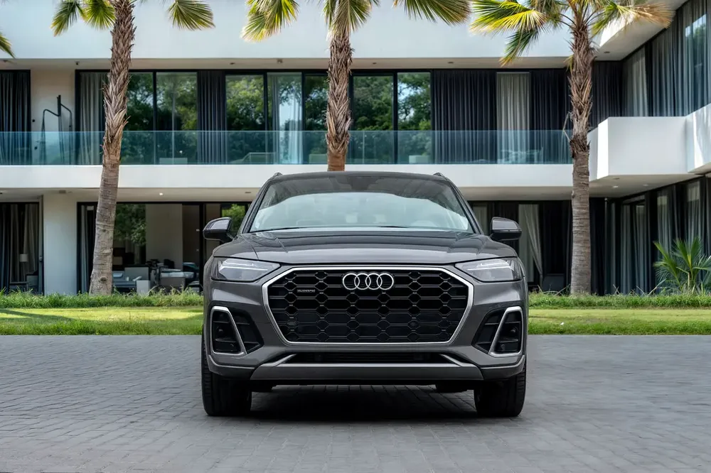 3,917 P.M | 0% Downpayment | S-Line | Audi Warranty! - Image 4