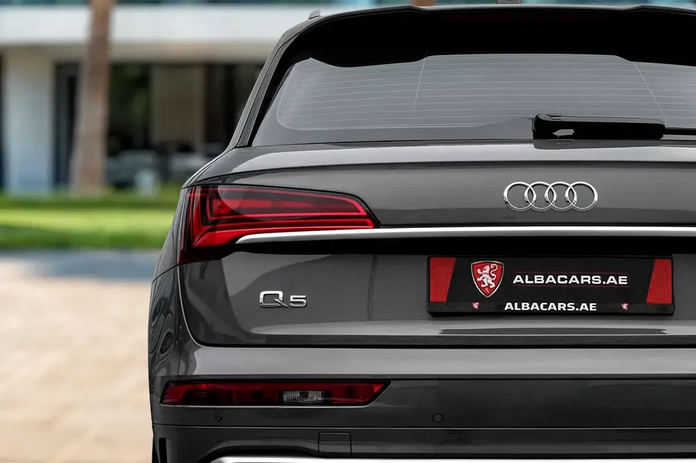 3,917 P.M | 0% Downpayment | S-Line | Audi Warranty! - Image 6