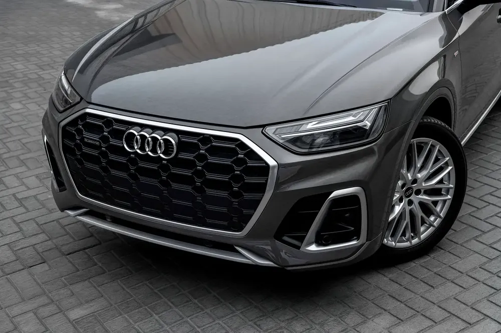 3,917 P.M | 0% Downpayment | S-Line | Audi Warranty! - Image 7