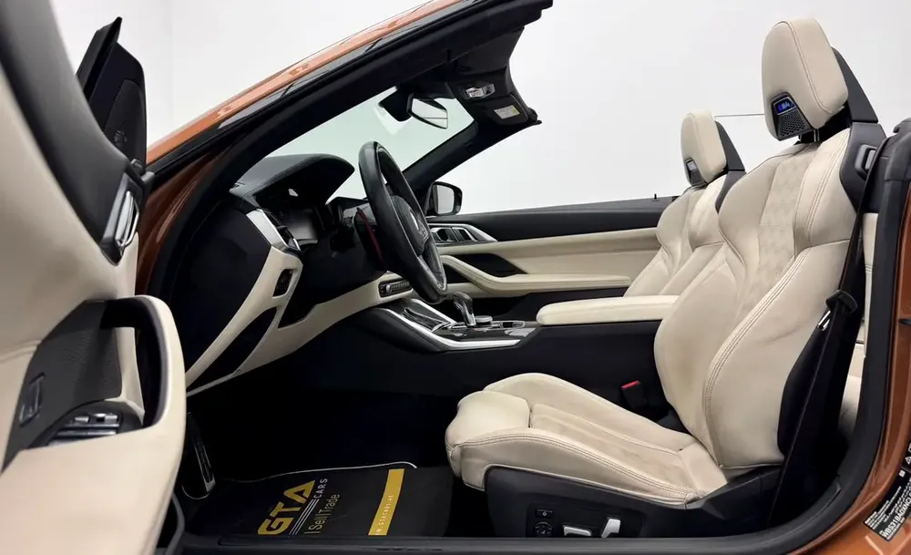 2022 BMW M4 Competition, BMW Warranty+Service Contract+Full Service History, Full PPF, GCC - Image 12