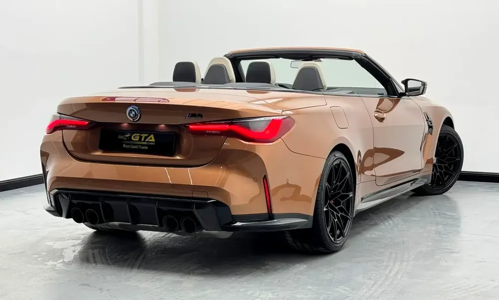 2022 BMW M4 Competition, BMW Warranty+Service Contract+Full Service History, Full PPF, GCC - Image 7