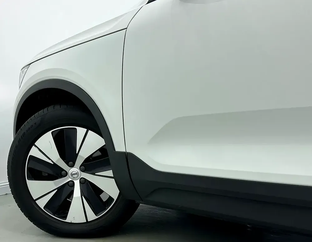 2022 Volvo XC40 T4,  Warranty, Full Volvo Service History, Low Kms, GCC - Image 7