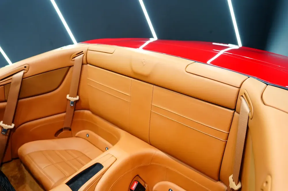 2017 Ferrari California T, Special Handling Package, Very Low KM, GCC Spec!! - Image 8