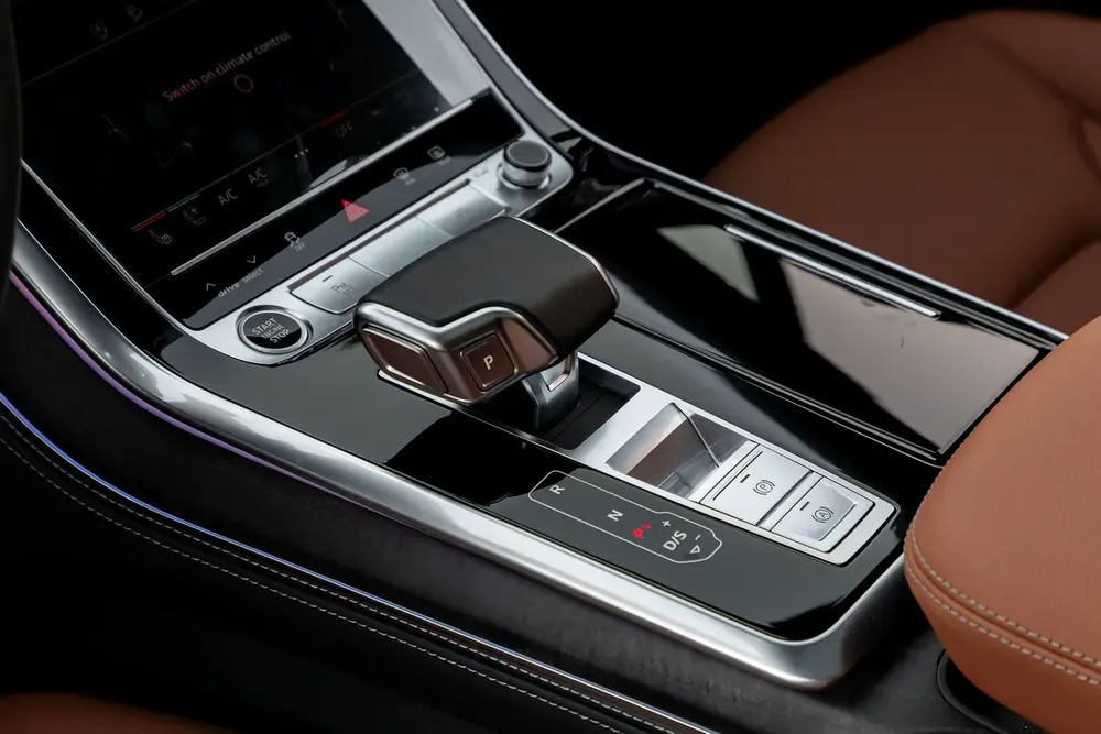 5,680 P.M | 0% Downpayment | Q7 3.0L S-Line | Audi Warranty! - Image 10