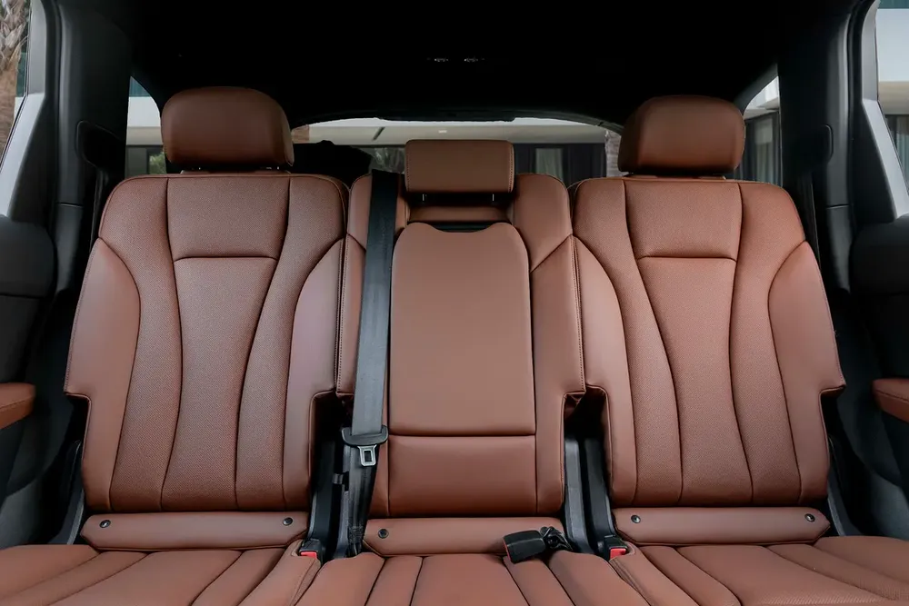 5,680 P.M | 0% Downpayment | Q7 3.0L S-Line | Audi Warranty! - Image 12