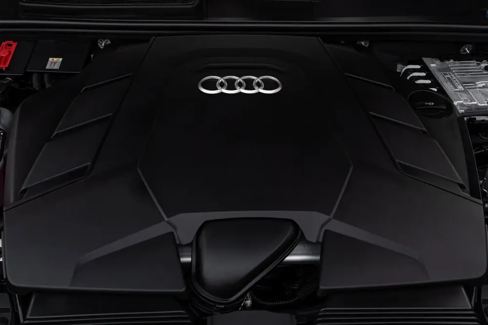 5,680 P.M | 0% Downpayment | Q7 3.0L S-Line | Audi Warranty! - Image 14