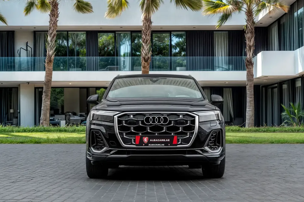 5,680 P.M | 0% Downpayment | Q7 3.0L S-Line | Audi Warranty! - Image 4
