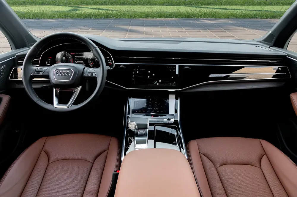 5,680 P.M | 0% Downpayment | Q7 3.0L S-Line | Audi Warranty! - Image 8