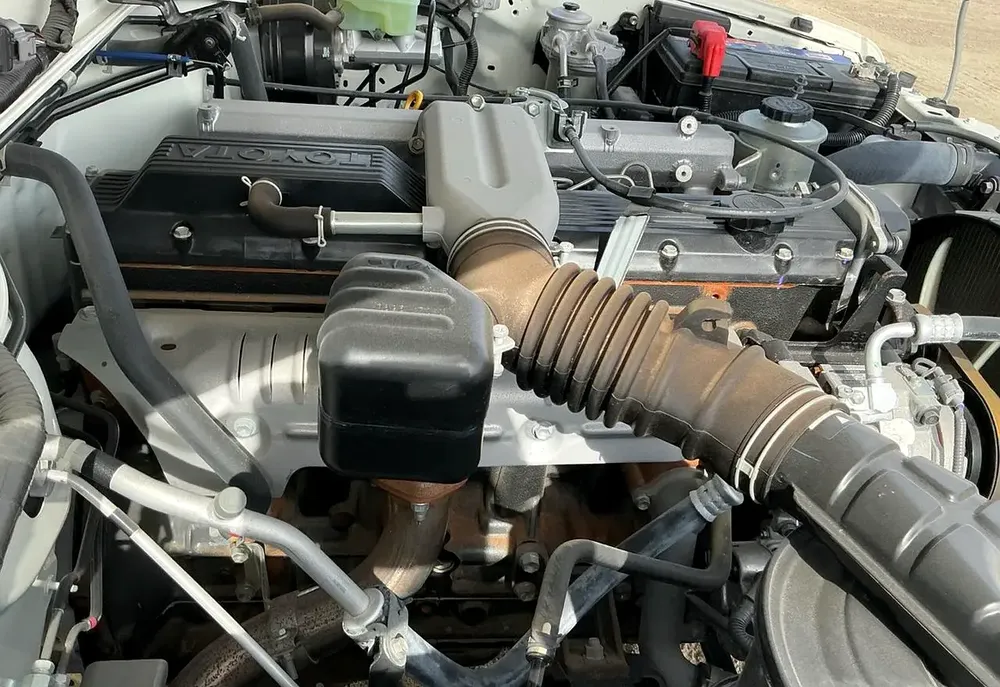 Unused 2023 Toyota Land Cruiser Pickup 79L // للبيع: تويوتا لاند كروزر بيك أب 79L موديل 2023 جديد - Image 5