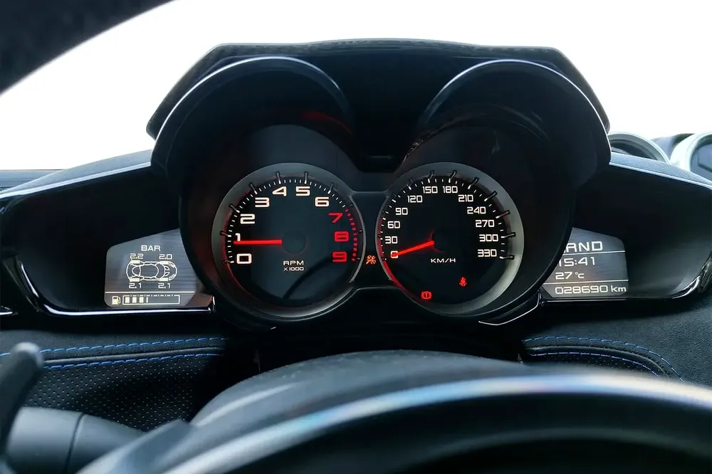 AED 4,308 P.M l 0% Down Payment l Sport Coupe l Excellent Condition - Image 11