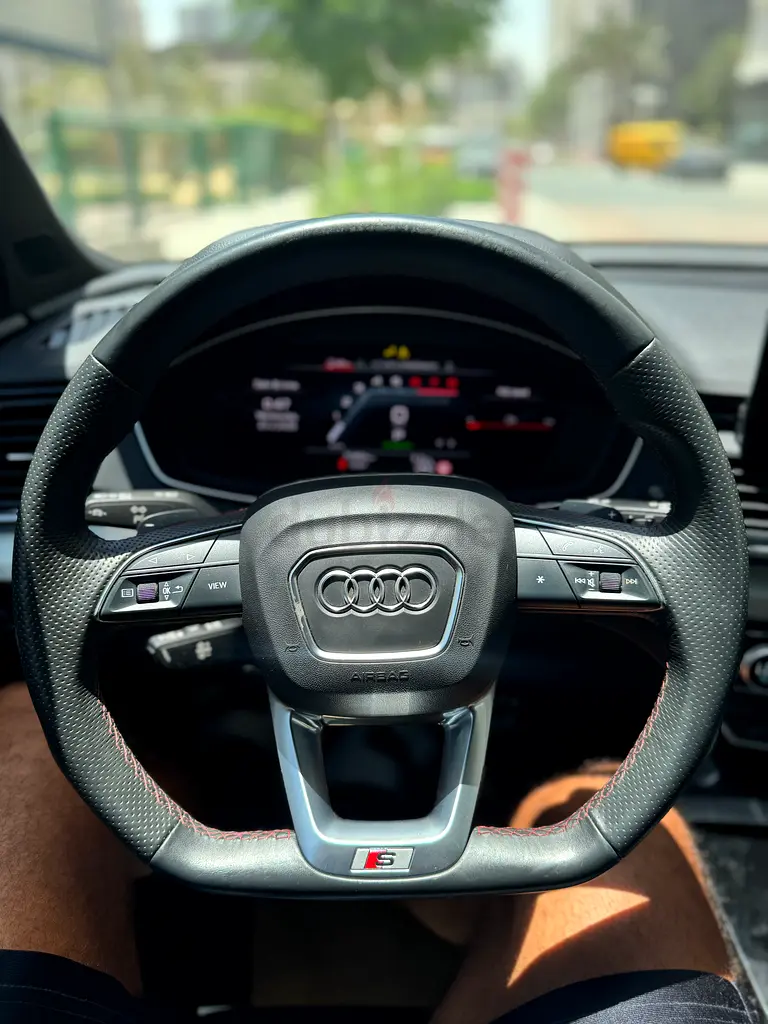 Audi Q5 40 TFSI quattro Sport 2024 - Brand New Condition - European Specs - Image 14