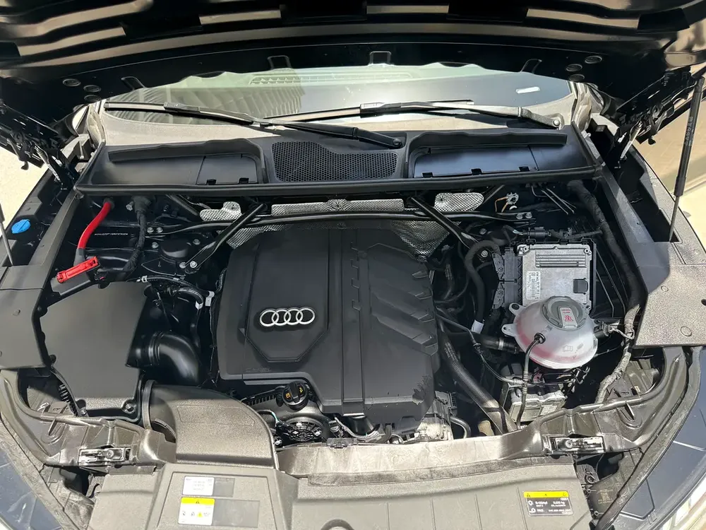 Audi Q5 40 TFSI quattro Sport 2024 - Brand New Condition - European Specs - Image 17
