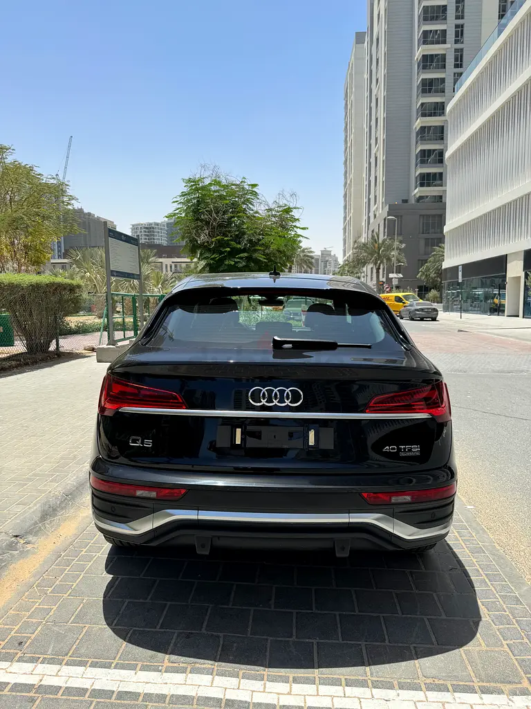 Audi Q5 40 TFSI quattro Sport 2024 - Brand New Condition - European Specs - Image 7