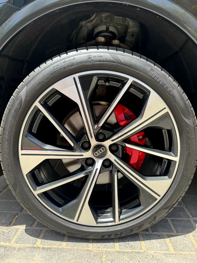 Audi Q5 40 TFSI quattro Sport 2024 - Brand New Condition - European Specs - Image 9