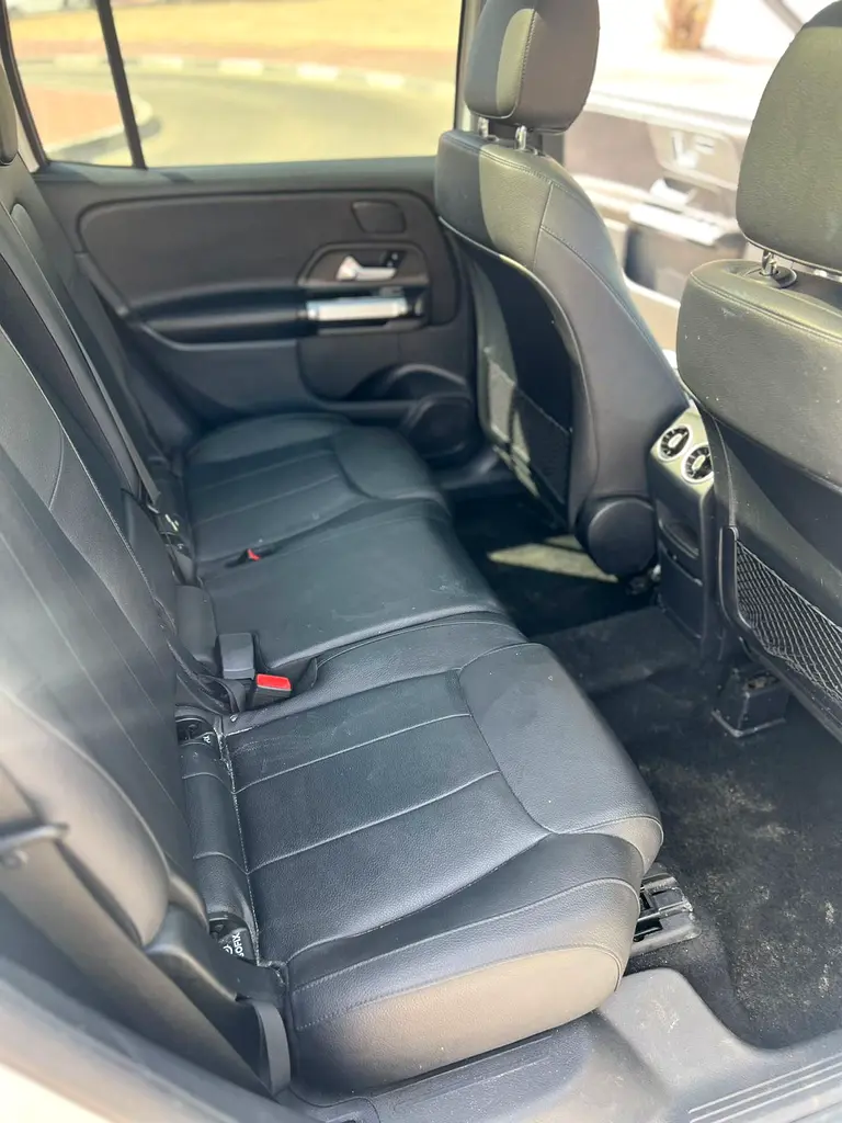 2024 Mercedes-Benz GLB 250 4MATIC - American Specs - GCC Ready! - Image 7