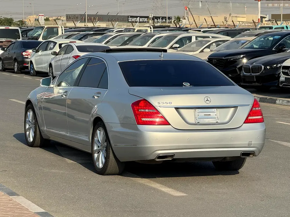 Mercedes-Benz S550 2012 91000km - 4 Auction Grade - Japan Import - Clean Title - Image 4