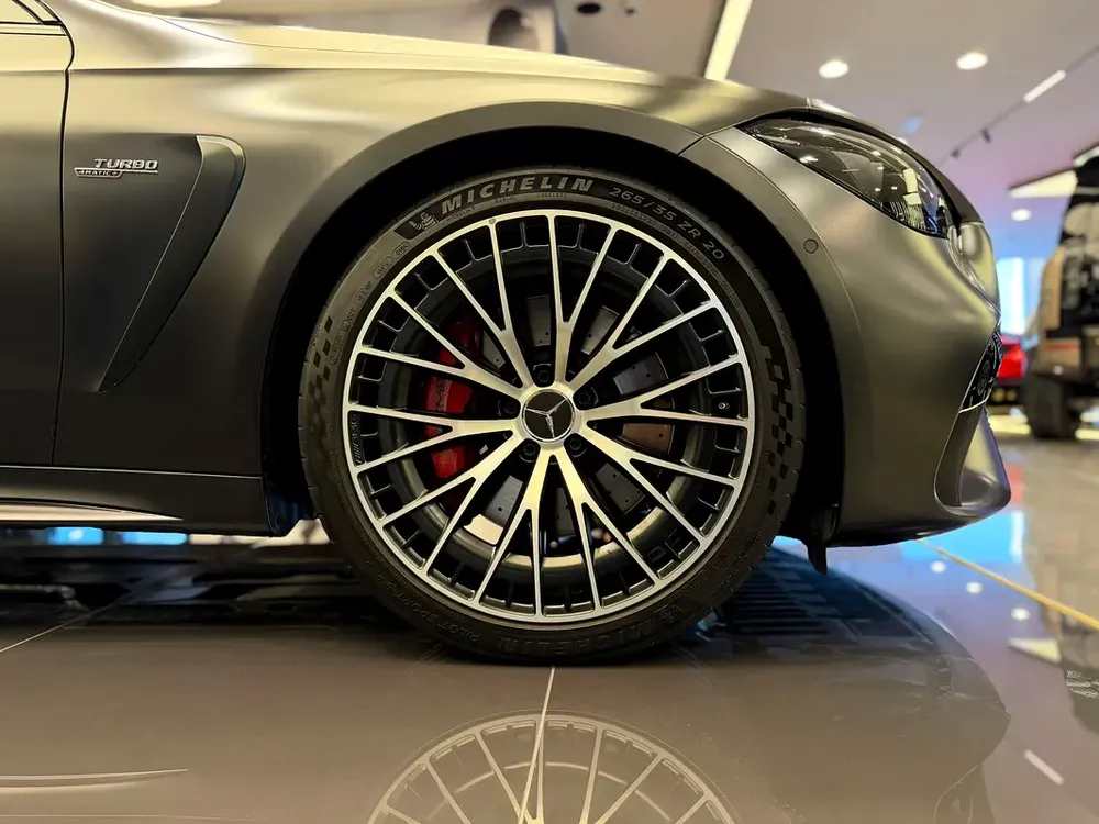 CLE 53 AMG MATT BLACK - Image 18
