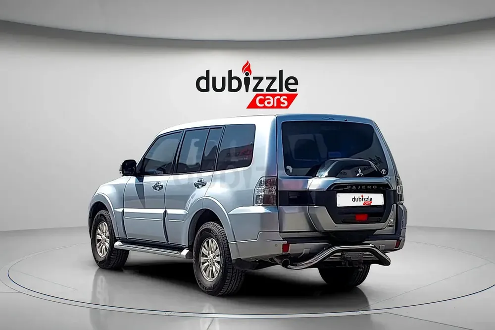 AED 2193/month | 2015 Mitsubishi Pajero  | GCC Specs | Ref#461617 - Image 7