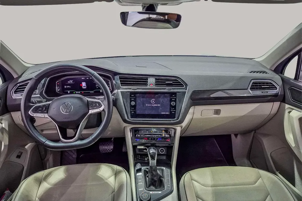 AED 1596/month | 2023 Volkswagen Tiguan Elegance Premium | GCC Specs | Ref#430464 - Image 9