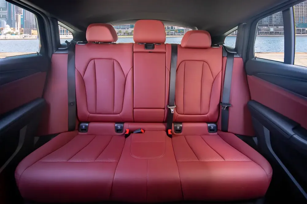 3,600 P.M | 0% Down-Payment | BMW Warranty+Service | Mkit - Image 15