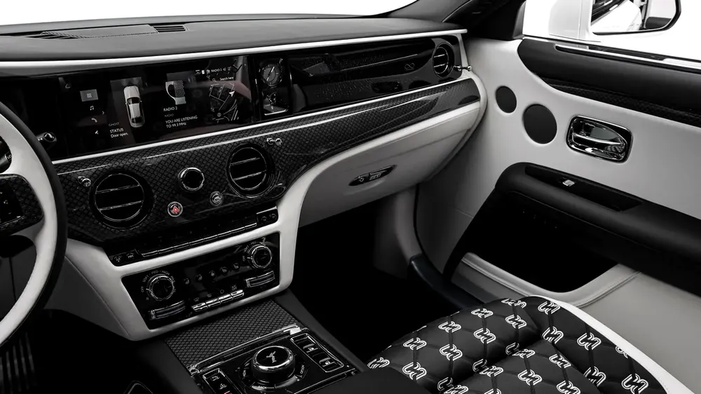 Rolls-Royce Ghost Black Badge - 2026 - GCC - Under Warranty and Service Contract - Image 10