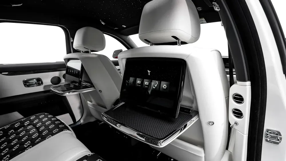 Rolls-Royce Ghost Black Badge - 2026 - GCC - Under Warranty and Service Contract - Image 15