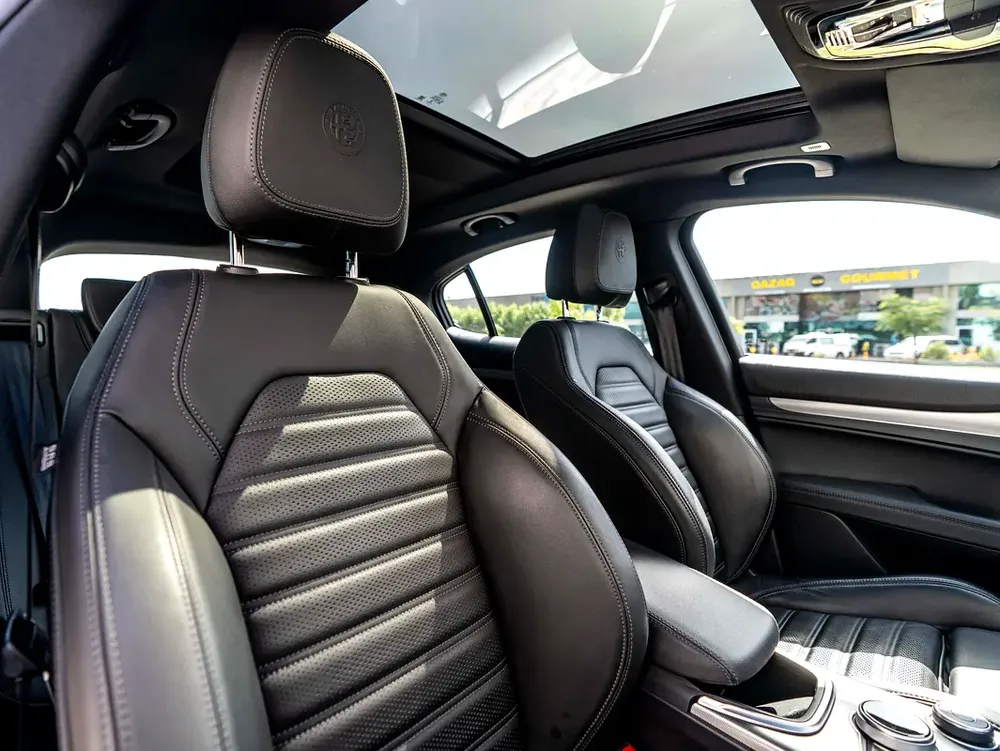 0% DOWN | THE PRICE YOU SEE IS THE PRICE YOU PAY | RAMADAN ALL-INCLUSIVE | WARRANTY | STELVIO VELOCE - Image 11