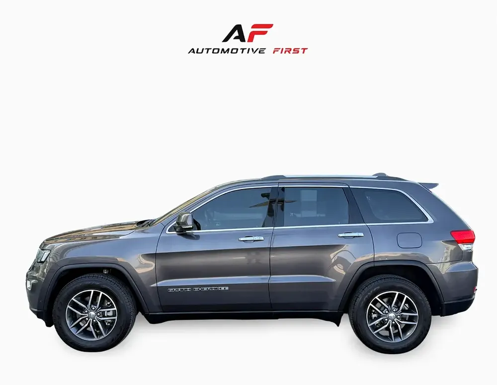 2017 Jeep Grand Cherokee Limited 5.7L V8 | GCC Specs | Excellent Condition - Image 4