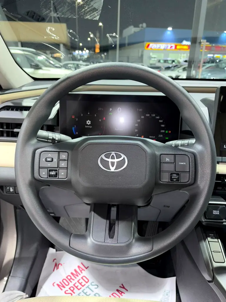 Toyota Rav 4 XLE 2026 - GCC Specs - Brand New! - Image 11