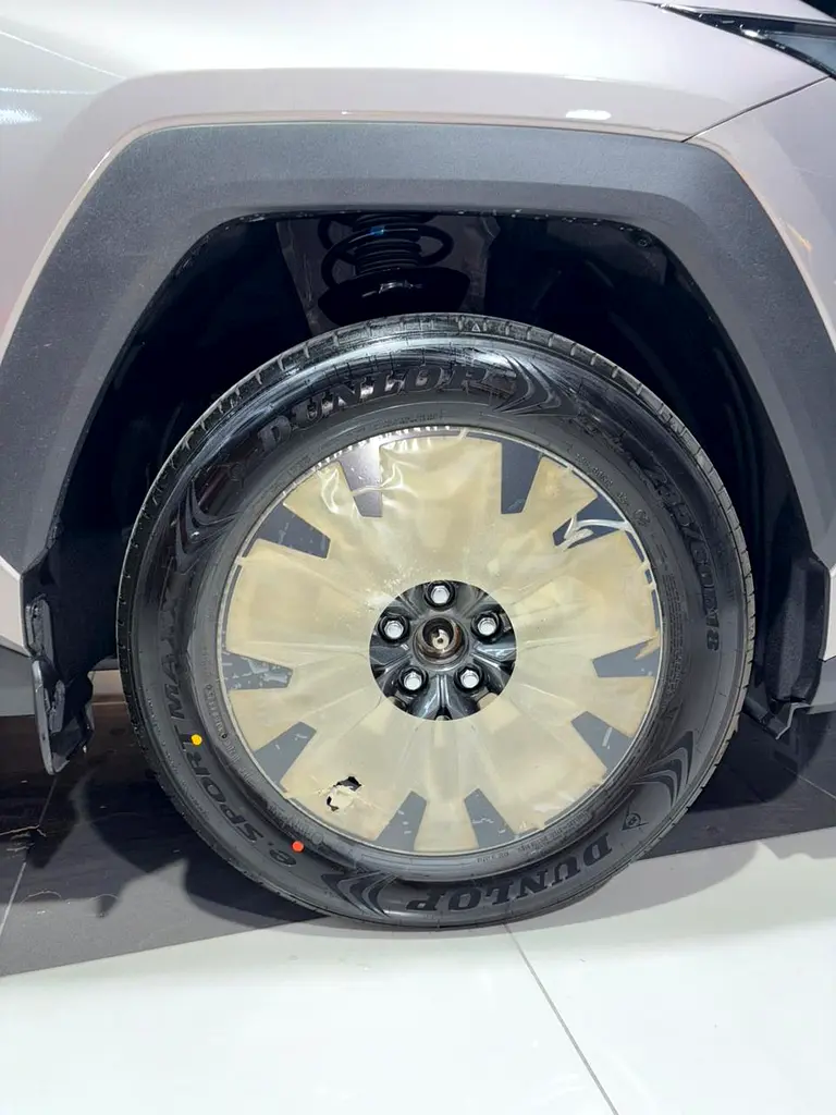 Toyota Rav 4 XLE 2026 - GCC Specs - Brand New! - Image 7