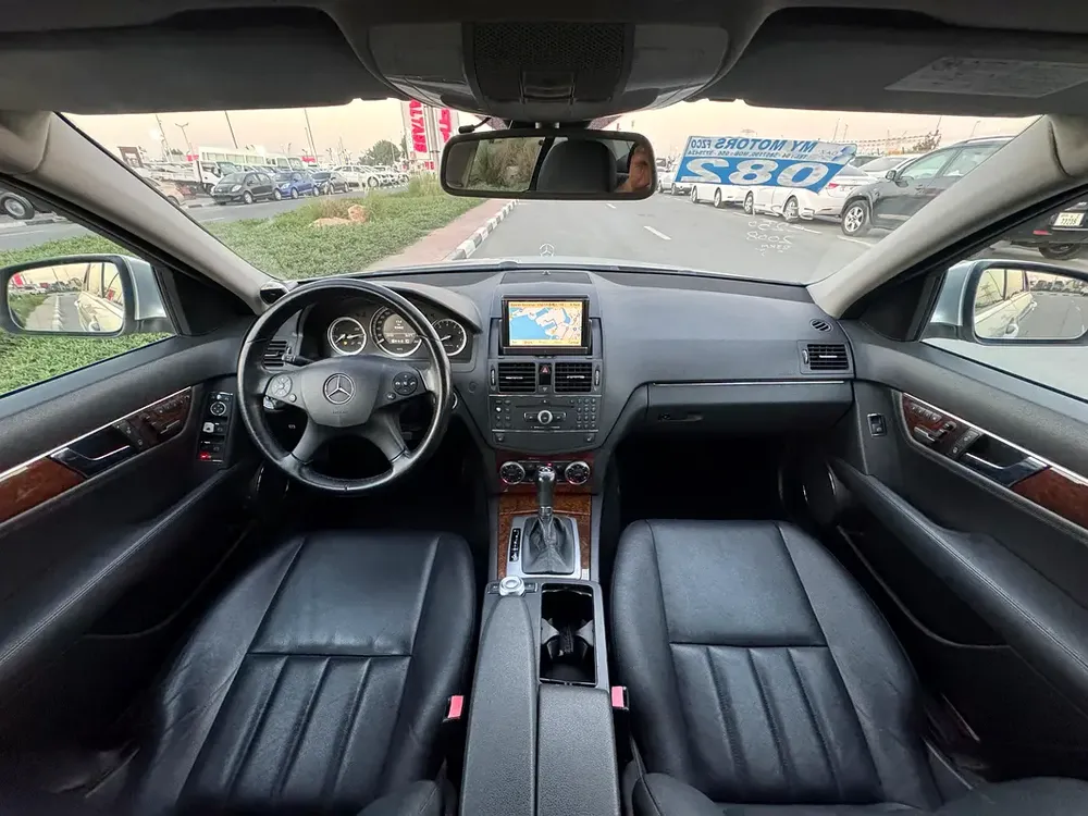 Mercedes-Benz C-Class C250, 2008, Auction Grade 4/bJapanese Specs - Image 9