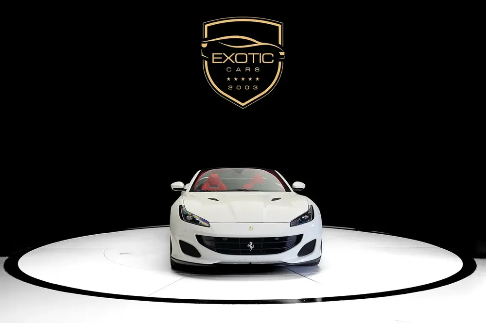 CARBON INTERIOR | PORTOFINO | SERVICE TILL 2026 - Image 5