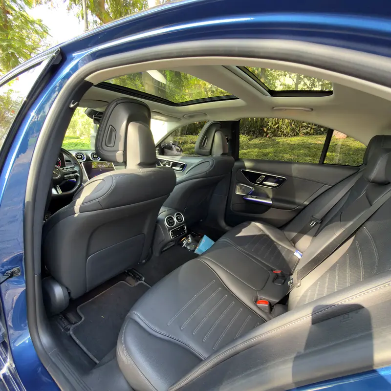 Mercedes C200 2022 - Image 13