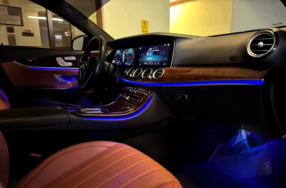 2023 Mercedes-Benz E-Class E 350 - Pristine Condition - US Specs - Image 6