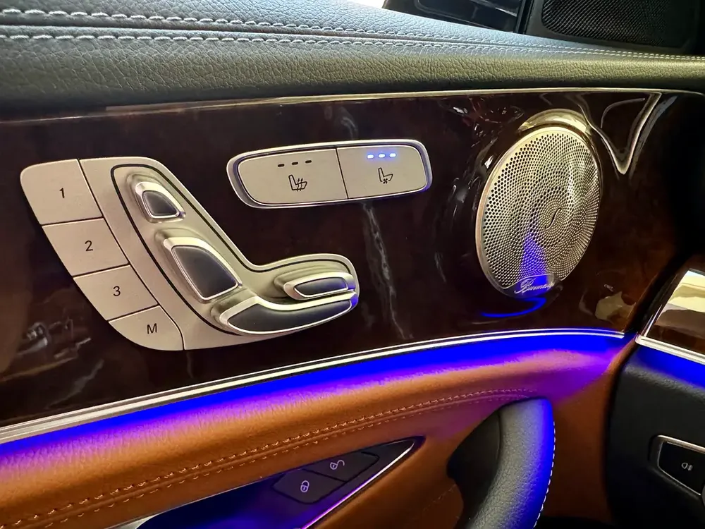 2023 Mercedes-Benz E-Class E 350 - Pristine Condition - US Specs - Image 7