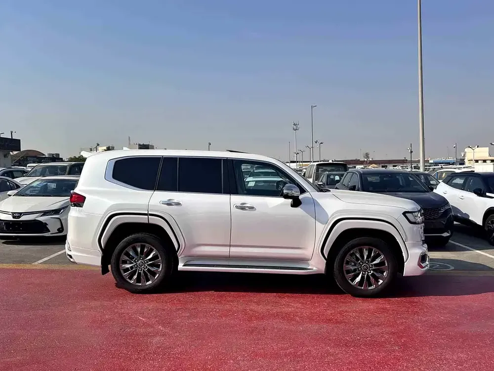 2024 (RIGHT HAND DRIVING) LAND CRUISER 300 ZX 3.5L PETROL 7-SEATS BRAND NEW 0KM FOR EXPORT ONLY - Image 19