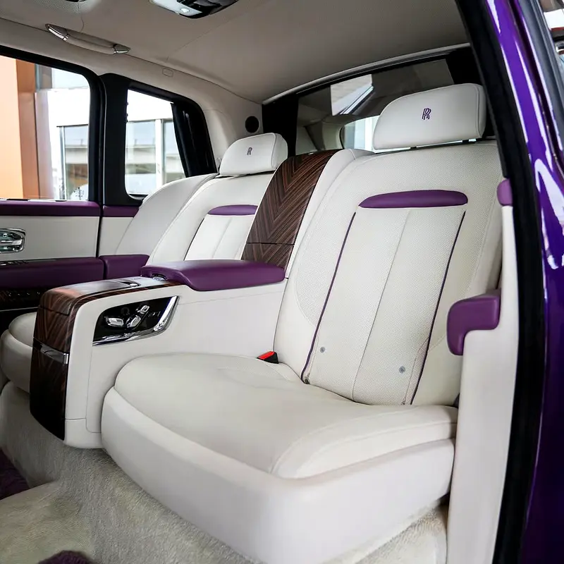 2019  ROLLS ROYCE CULLINAN SILVER BADGE GCC DONE 78,000KM - Image 5