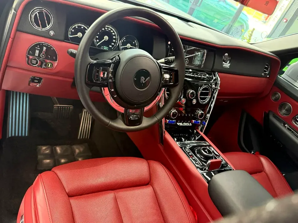 2019 Rolls-Royce Cullinan Black Badge | GCC Specs | Pristine Condition - Image 7