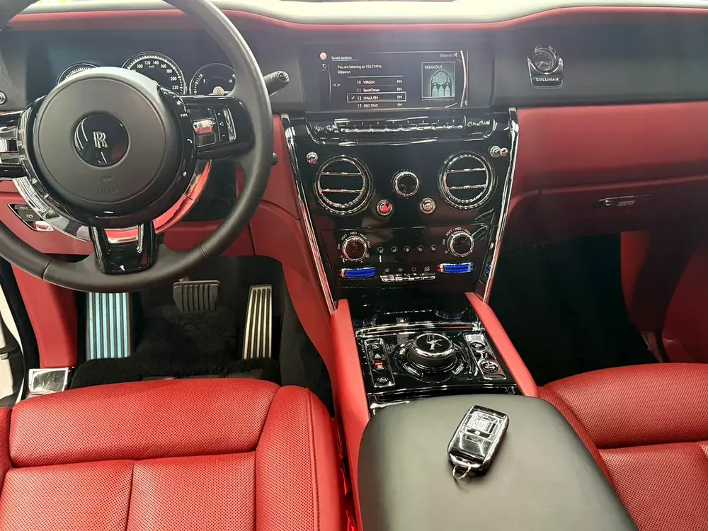 2019 Rolls-Royce Cullinan Black Badge | GCC Specs | Pristine Condition - Image 9