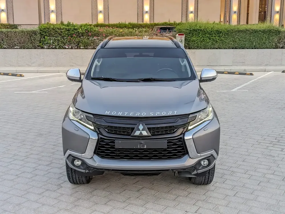MITSUBISHI MONTERO SPORT 2019 GLS 4WD FULL OPTION GCC ACCIDENT FREE IN EXCELLENT CONDITION - Image 19
