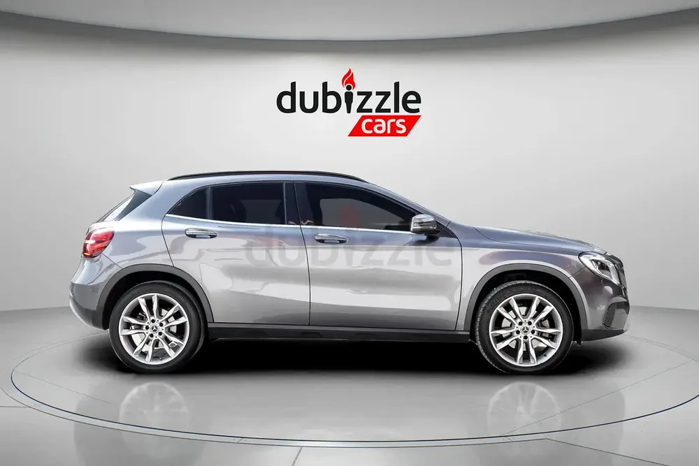 AED 1520/month | 2018 Mercedes-Benz GLA 220 | GCC Specs | Ref#414576 - Image 4