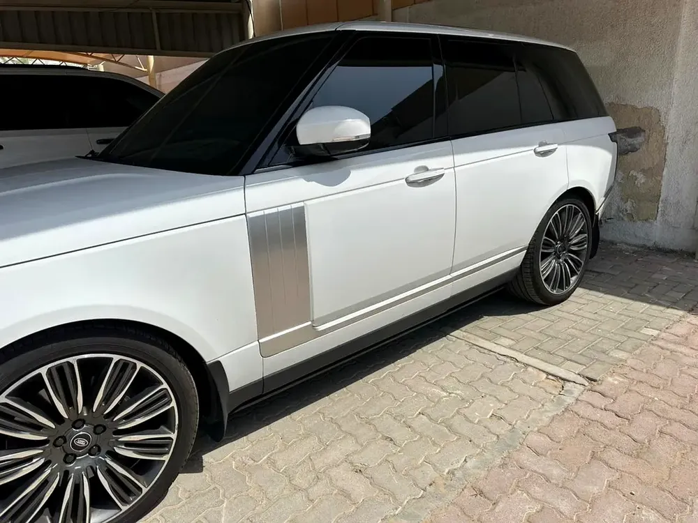 Range Rover Autobiography - Image 9
