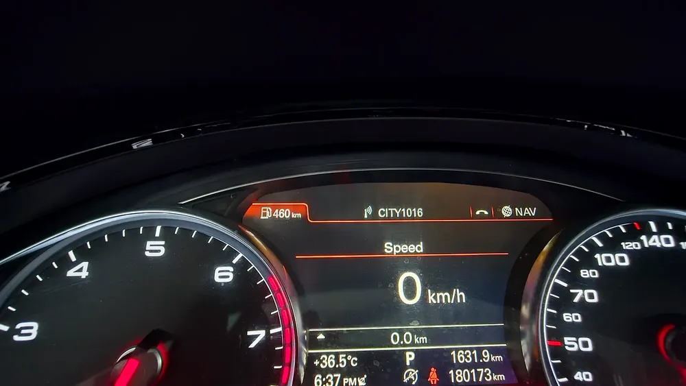 Perfect driving condition Audi A8 L - Image 8