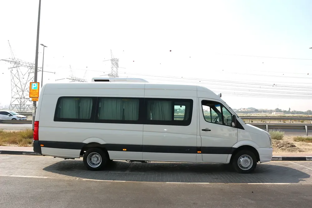 VOLKWAGEN CRAFTER 2008 DIESEL 22 PASSENGER - Image 5