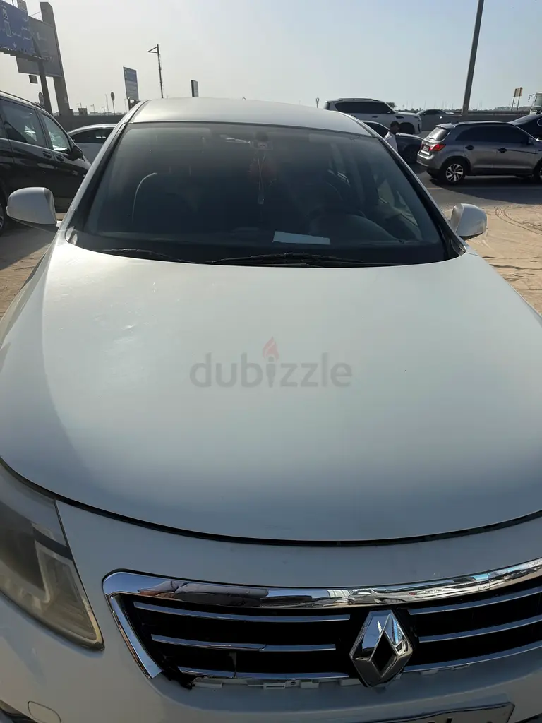 Renault Safrane SE 2015 GCC Specs 1st owner car