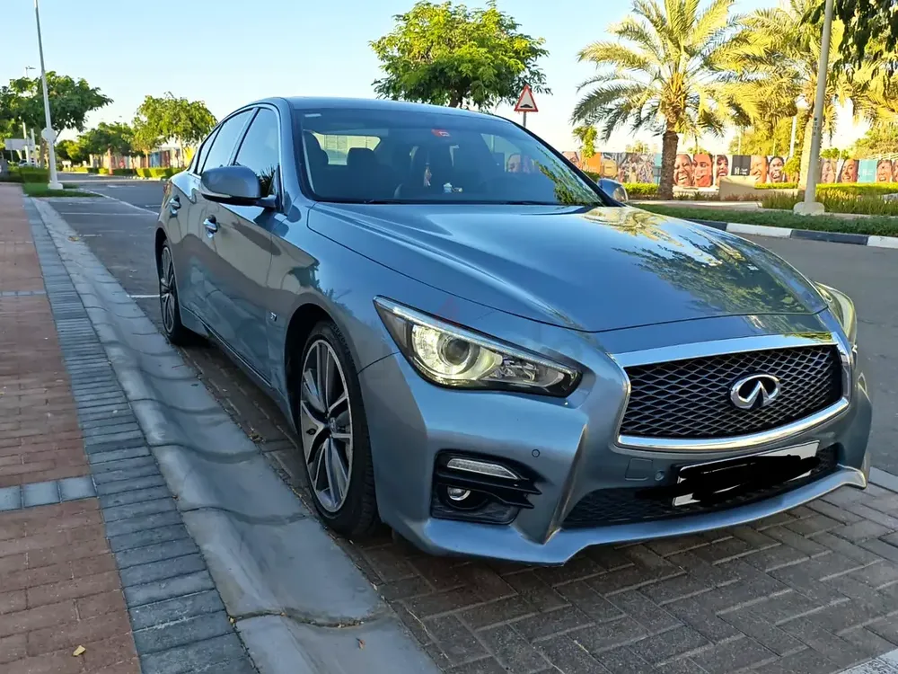 Infiniti Q50 Red Sport 2015 GCC Specs - Image 4