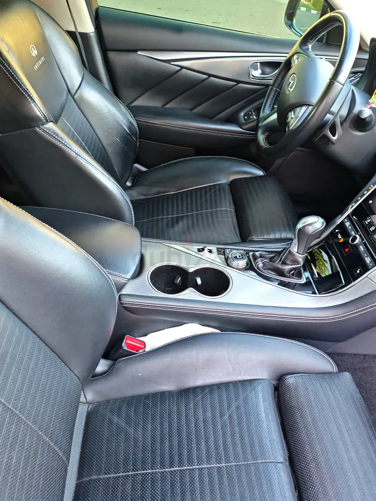 Infiniti Q50 Red Sport 2015 GCC Specs - Image 9
