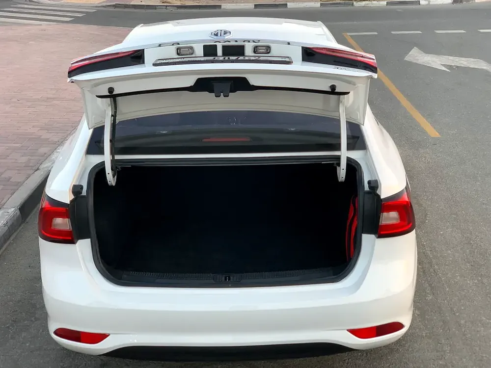 AED 1,464 /month 2023 MG 5 Standard Lease-to-own available - Image 5